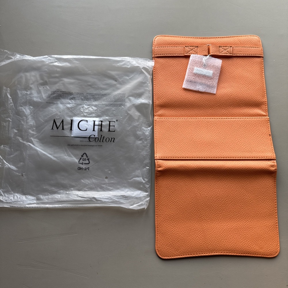 2014 MICHE Colton Petite Shell Orange New in package spring color